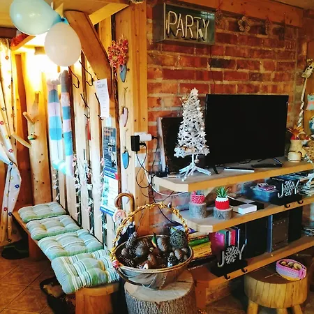 7 3* Korbielów
