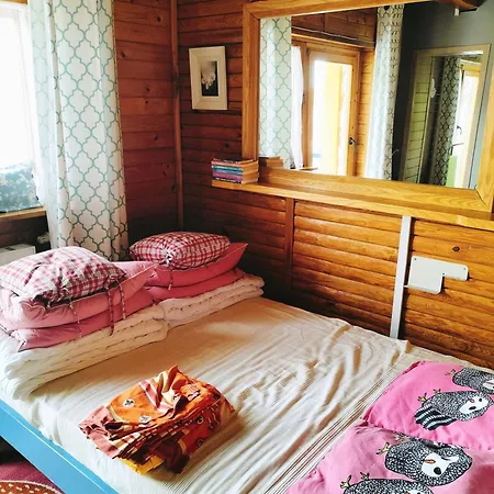 Guest house 7 *
