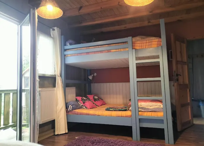 بيت ضيافة 7 *